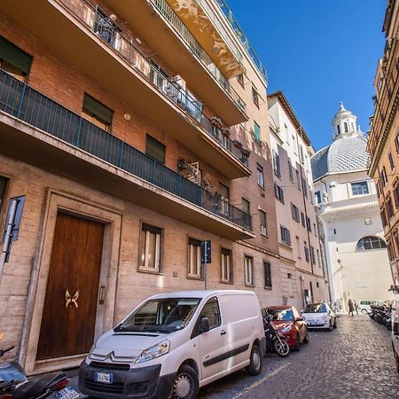 Popolo Accommodation - Lovely Central Apartment ローマ エクステリア 写真