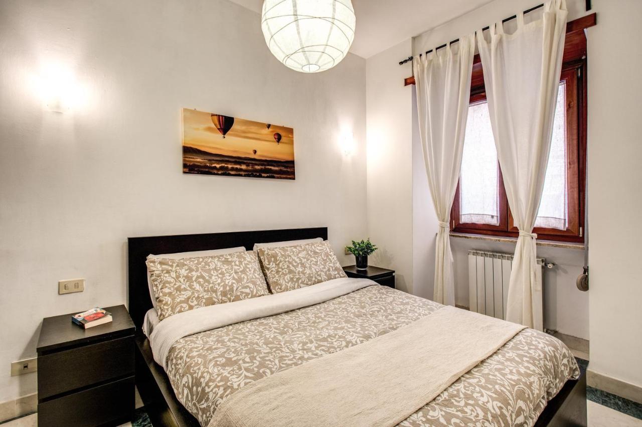 Popolo Accommodation - Lovely Central Apartment ローマ エクステリア 写真