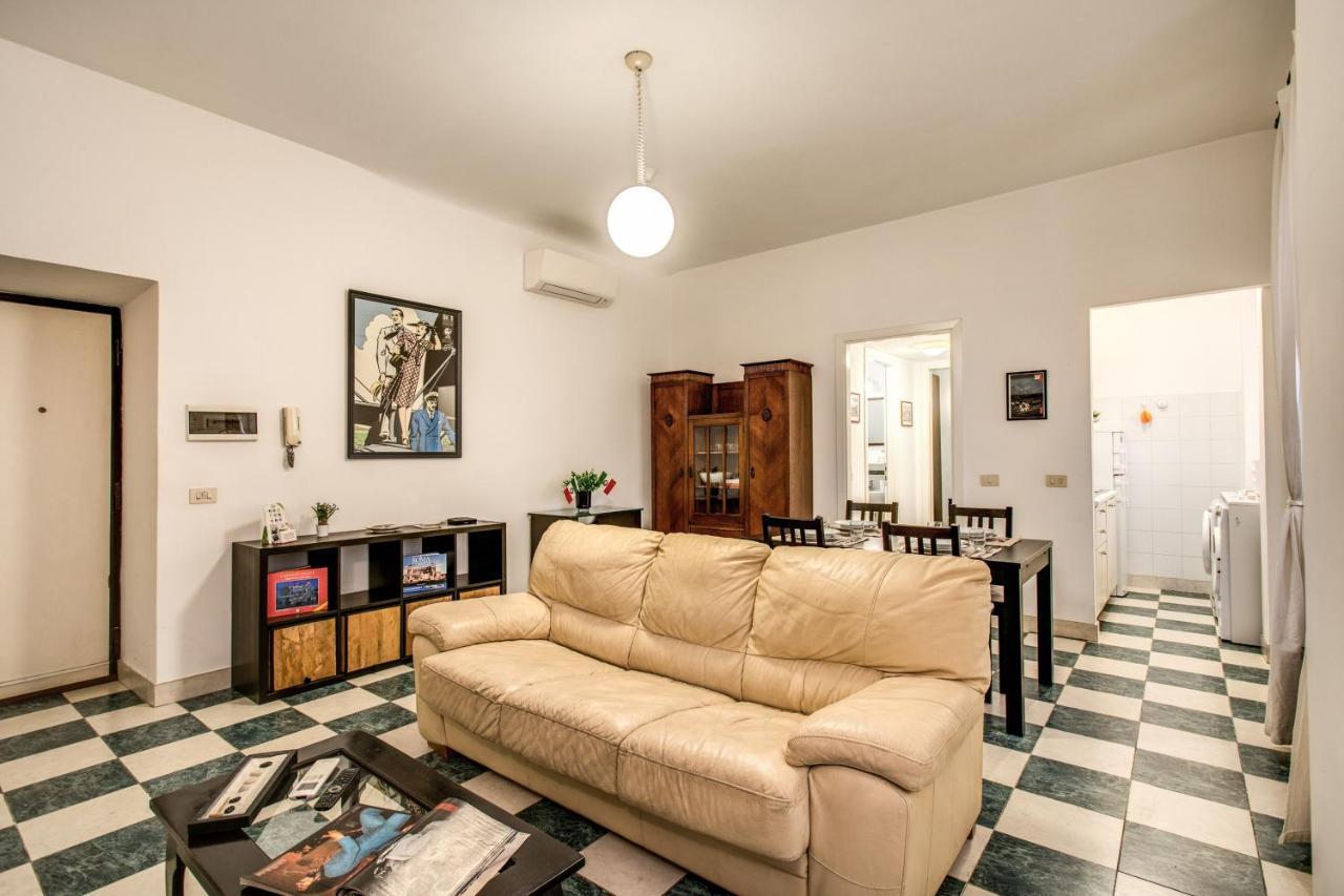 Popolo Accommodation - Lovely Central Apartment ローマ エクステリア 写真